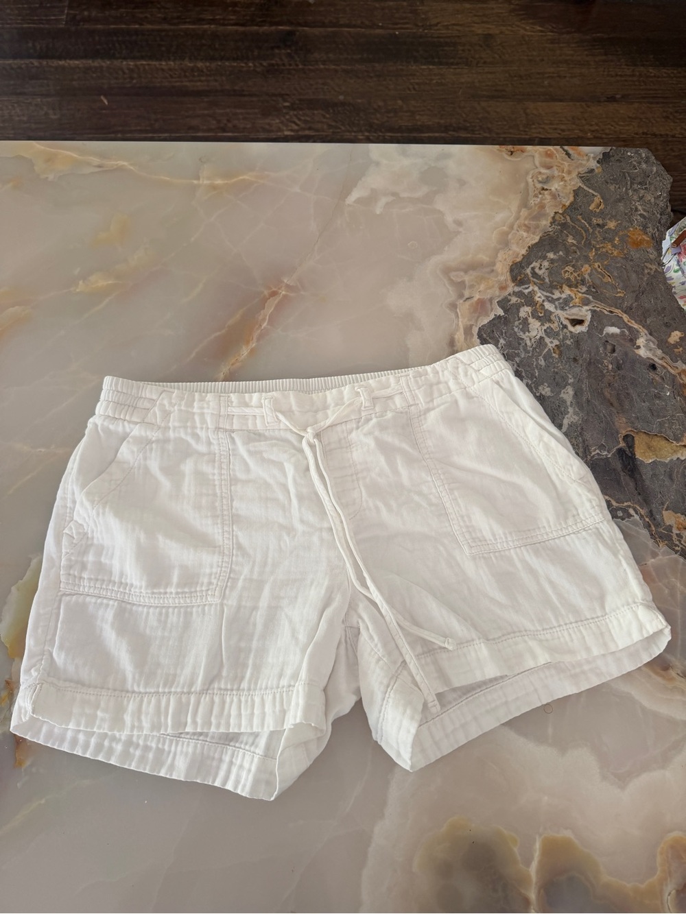Old Navy White Elastic Waist Drawstring Linen-Blend Shorts